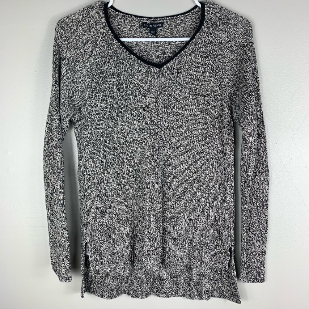 Eileen Fisher | Sweater V-Necks | XS | Made with Organic Linen and Wool